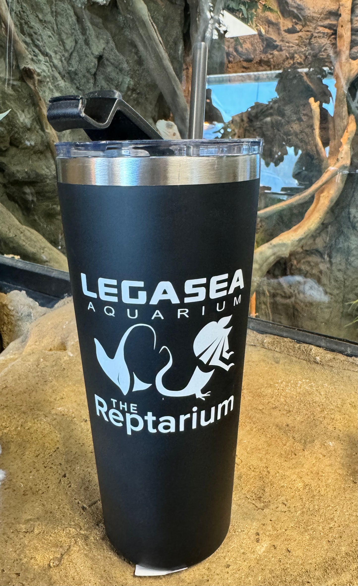 The Legasea Tumbler With Straw